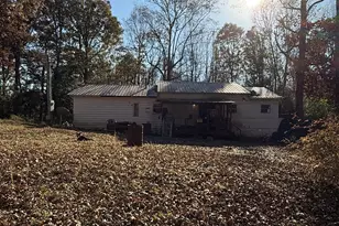 364 Ridgeview Dr, Lavonia, GA 30553 - Photo 3