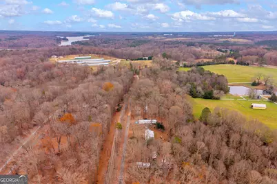 364 Ridgeview Drive, Lavonia, GA 30553 - Photo 7