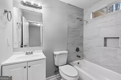 193 Kingsbrook Circle, Newnan, GA 30265 - Photo 35