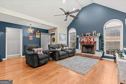 205 Hidden Brook Trail, Newnan, GA 30263 - Photo 9
