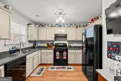 205 Hidden Brook Trail, Newnan, GA 30263 - Photo 13