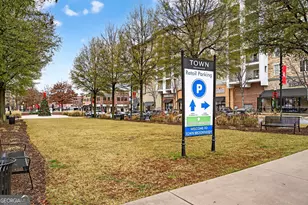 3668 Kingsboro Rd NE, Atlanta, GA 30319 - Photo 27