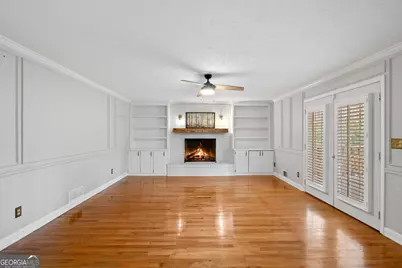 2230 Castle Lake Drive, Tyrone, GA 30290 - Photo 23