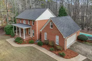 2230 Castle Lake Dr, Tyrone, GA 30290 - Photo 5