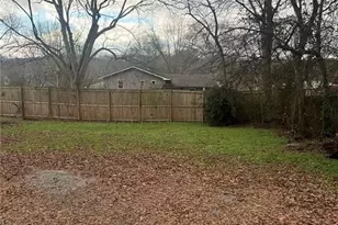 304 S Cherokee St, Lafayette, GA 30728 - Photo 11