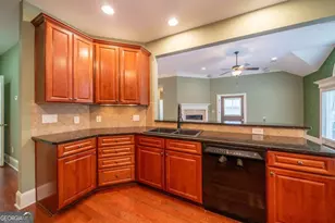 4758 Rose Arbor Dr NW, Acworth, GA 30101 - Photo 11