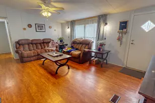 175 Carter St, Richmond Hill, GA 31324 - Photo 5