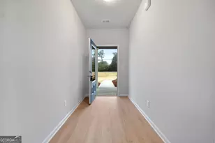 38 Charlie Fuller Rd, Grantville, GA 30220 - Photo 5