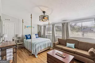 608 Palmetto St, Saint Simons, GA 31522 - Photo 17