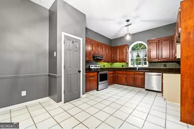 4042 Gables Court, Buford, GA 30519 - Photo 11