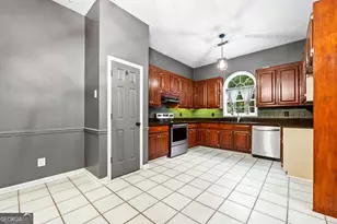 4042 Gables Ct, Buford, GA 30519 - Photo 11