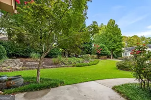 4042 Gables Ct, Buford, GA 30519 - Photo 5