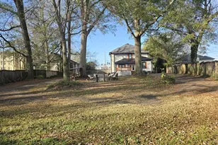 402 Meriwether St, Griffin, GA 30224 - Photo 33