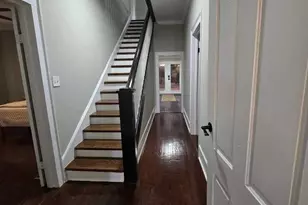 402 Meriwether St, Griffin, GA 30224 - Photo 9