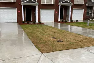 538 Maggie Ln, Jonesboro, GA 30238 - Photo 1