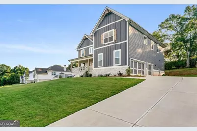 204 Races Road #7, Hoschton, GA 30548 - Photo 3