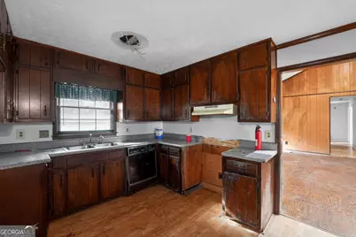 4579 Tudor Castle Drive, Decatur, GA 30035 - Photo 5