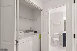 3655 Habersham Rd NE, Atlanta, GA 30305 - Photo 19