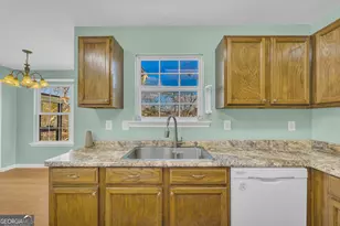 494 Bishop Ct, Commerce, GA 30529 - Photo 15