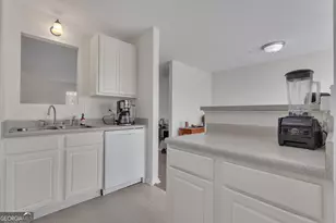 127 Chastain Cir, Newnan, GA 30263 - Photo 17