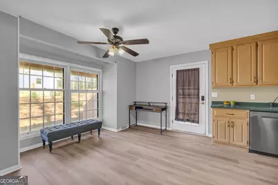 118 Old City Park Road, Lavonia, GA 30553 - Photo 7