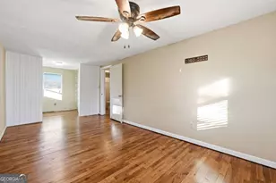 572 Young Loop, Fairmount, GA 30139 - Photo 9