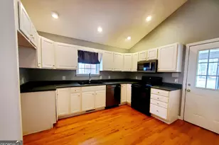 453 Jackson Lake Inn Rd, Jackson, GA 30233 - Photo 11