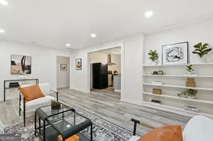 1128 W 49th St, Savannah, GA 31405 - Photo 5