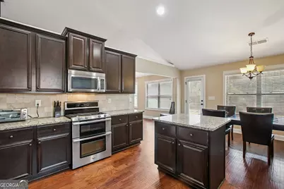 640 Hood Avenue, Fayetteville, GA 30214 - Photo 9