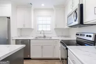 51 W Howell Dr, Lakeland, GA 31635 - Photo 11