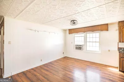 100 Glenwood Avenue, Warner Robins, GA 31088 - Photo 15