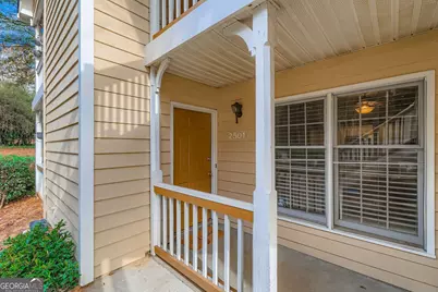 2501 Vineyard Way SE, Smyrna, GA 30082 - Photo 5