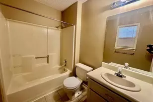 950 Lakeside Dr, Valdosta, GA 31602 - Photo 21