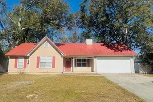 950 Lakeside Dr, Valdosta, GA 31602 - Photo 1