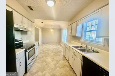 950 Lakeside Drive, Valdosta, GA 31602 - Photo 9