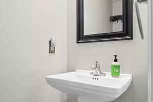 8 Cameron St, Moreland, GA 30259 - Photo 15