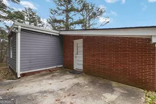 3035 McLendon Cir NW, Atlanta, GA 30318 - Photo 27