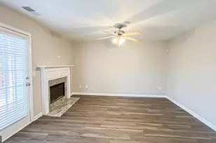 1106 Oak Hollow Ln, Hampton, GA 30228 - Photo 7