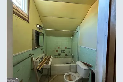 131 Huckabee Street, McRae-Helena, GA 31055 - Photo 11