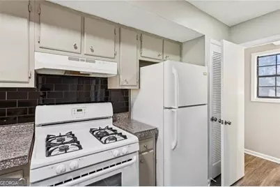 752 Barnes Mill Trace, Marietta, GA 30062 - Photo 15