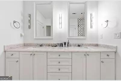 2795 Peachtree Road NE #2604, Atlanta, GA 30305 - Photo 27