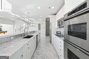 2795 Peachtree Rd NE, Atlanta, GA 30305 - Photo 3