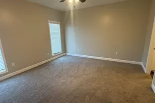 317 Old Rockdale Dr, Statesboro, GA 30461 - Photo 5