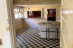 320 W Magnolia St, Fitzgerald, GA 31750 - Photo 3