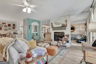 50 Hearthstone Drive E, Newnan, GA 30263 - Photo 11