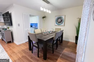 8740 Roswell Rd, Sandy Springs, GA 30350 - Photo 9