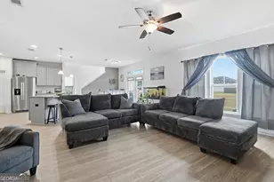 1067 Autumns Wood Cir E, Brunswick, GA 31525 - Photo 7