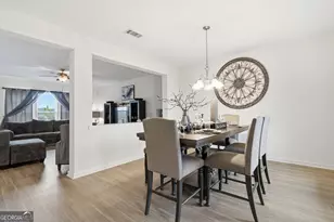 1067 Autumns Wood Cir E, Brunswick, GA 31525 - Photo 5