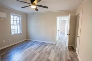 2541 Jewel St, East Point, GA 30344 - Photo 17