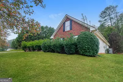 240 Huntington Street, Covington, GA 30016 - Photo 3